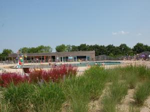 Chalet 2 chambres au calme avec piscine chauffée, proche lac et plages en Vendée - FR-1-783-20