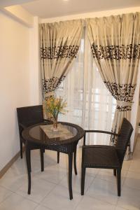 Anahaw Studio Suites