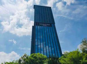 Sky Pool 4 Star grade stay in i-City