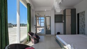El Cielo, B&B