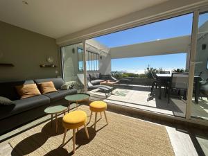 Superbe T2 44m2 - Grande terrasse Vue mer panoramique exceptionnelle Piscine - Parking