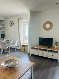 Appartements Le cosy de la Dent du Chat - Classe 3 etoiles - Hyper centre Aix les Bains : photos des chambres