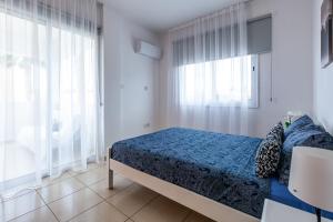 Beautiful 2 bed apartment in Paphos Cyprus