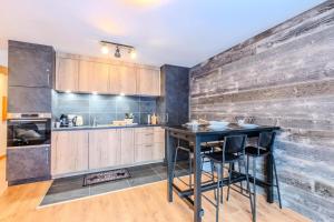 Appartements Residence Cypierre - Studio pour 4 Personnes 614 : photos des chambres