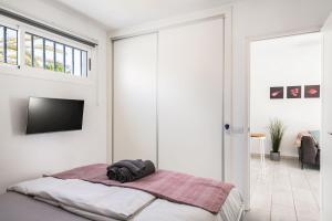 "Hoplaco" by Corralejobeach Apartments