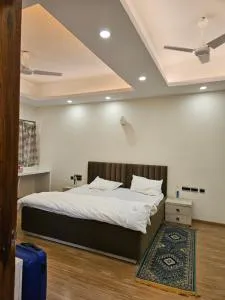 Villa in Vrindavan, Hare Krishna M (ISKCON) campus - Hodal