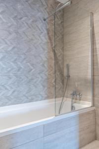 Seabreeze Luxury Apartment