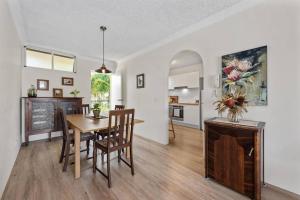 Terrific & Tranquil! 1Bed1BathBalcony~ Clayfield