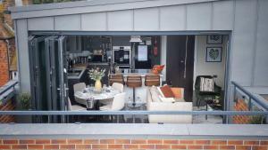 Stunning Luxury 3 Bed Penthouse Sleeps 2 to 6