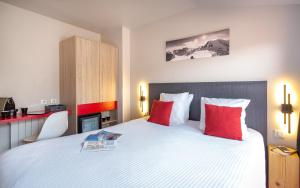 SOWELL HOTELS Le Parc & Spa : photos des chambres