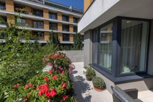 Comfy and stylish apartment with terrace near city center