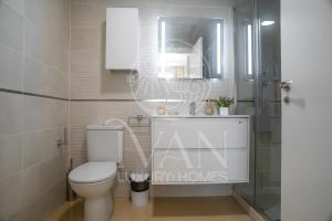 Casa Bravo Ivan Luxury Homes 1ªPta Sur 1ªLínea