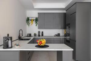 Modern 3BR Retreat I Gym, Balcony & Prime Location