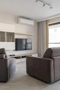 Seabreeze Luxury Apartment - Port Bur-Marrad