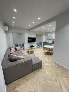 Down Town Nea Smyrni