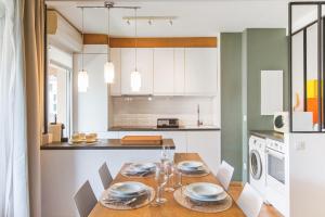 Spacieux appartement - Parking - Piscine - BV