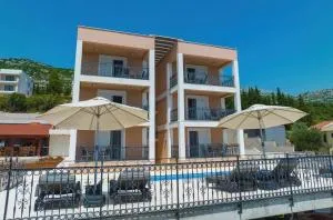 Villa Tin Apartments - Poljak