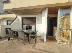 Lovely apartment with pool & sea views - Marina Del Castillo 2129