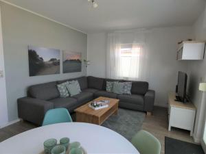 Wellmann Modern retreat