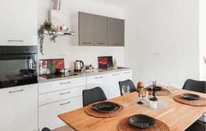 Amazing Home In Labin With Kitchen