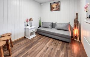 Beautiful Home In Bjärnum With Wifi