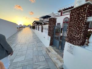 Maryloujohn Villas Oia