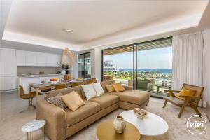 ViVi Homes - Alma Pool, Gym, Sauna, Terrace & Sea View