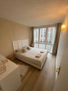 Appartement Moderne 2 chambres Proche Paris