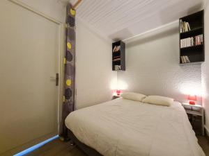 Appartements Super Venosc - E3 - Studio vue montagne 4pers : photos des chambres