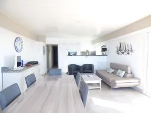 L'Horizon Bleu - 圣吉尔-克鲁瓦德维