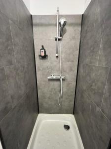 Agréable Studio Calme - Proche Tramway et Centre