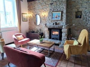 Holiday Home in Guisseny near the Beach