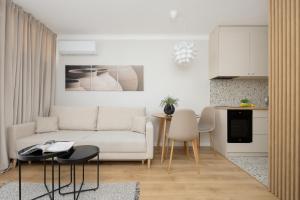 Pereca Stylish Apartment Warsaw & Air Conditioning by Rent like home