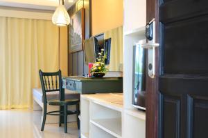 The Old Phuket - Karon Beach Resort