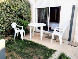 Maisons de vacances Maison d'une chambre avec jardin clos et wifi a Tonnay Charente : photos des chambres