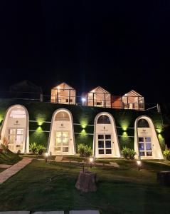 NYAST VALLEY RESORT, ARPORA