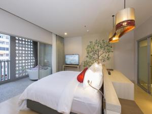 Ramada by Wyndham Phuket Deevana