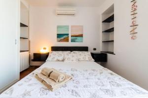 Trilocale sulla Spiaggia - Parcheggio Privato