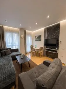 Sunrise Tirana Apartament's - Babru