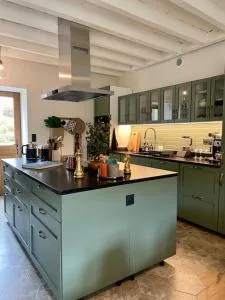 La Maison de la Pépée by Longo Mai - Maison 6/8 personnes - Groslée