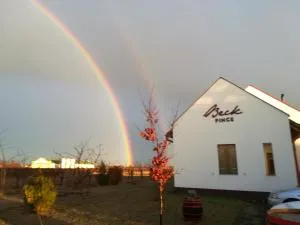 Beck Pince - Érsekhalma