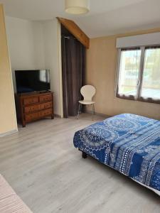Maisons de vacances Maison de 7 chambres avec jardin clos et wifi a Flamanville a 1 km de la plage : photos des chambres