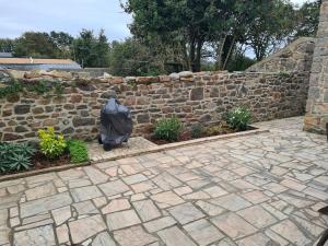 Maisons de vacances Maison de 7 chambres avec jardin clos et wifi a Flamanville a 1 km de la plage : photos des chambres