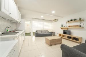 WELCS APARTAMENTO 133 EMP con piscina comunitaria