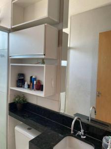 Apartamento Completo na região central.