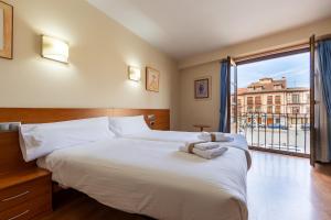 Hotel Zaravencia Plaza Mayor by InsideHome