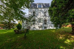 Sejours chez l'habitant La maison elegante, chambre proche gare et centre de Brunoy : photos des chambres