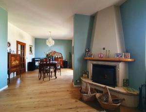 Casa di Laura in Chianti - large & charming house (host 7 people)