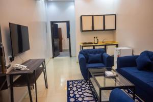 سويت تاون للشقق المخدومه