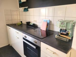 Get-your-flat - FeWo 155, 2 Zr Kü & Traum-Retro-Bad, cosy & super sweet, stadtnah & ruhig, Hund nur auf Anfrage,